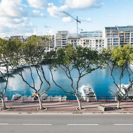In Bb - Comfortable Double In - Bb Marina